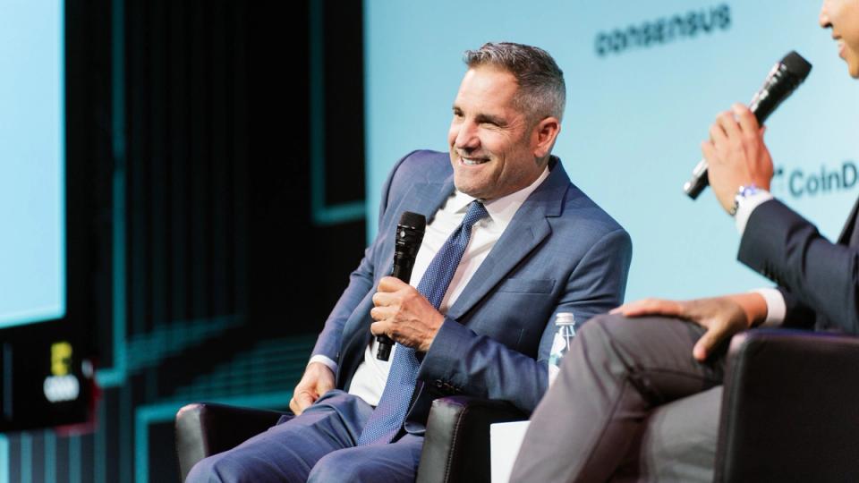 Stratégie immobilière Bitcoin : un atout qui pourrait surpasser les REIT, selon Grant Cardone. Plus de BTC pour son trésor !