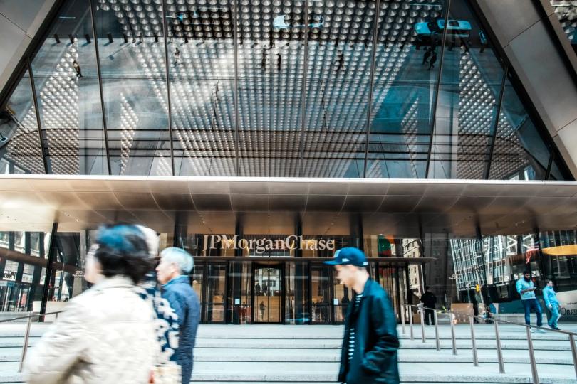 JPMorgan appelle à des mesures de protection renforcées alors que le Congrès examine les règles de structure du marché des cryptomonnaies