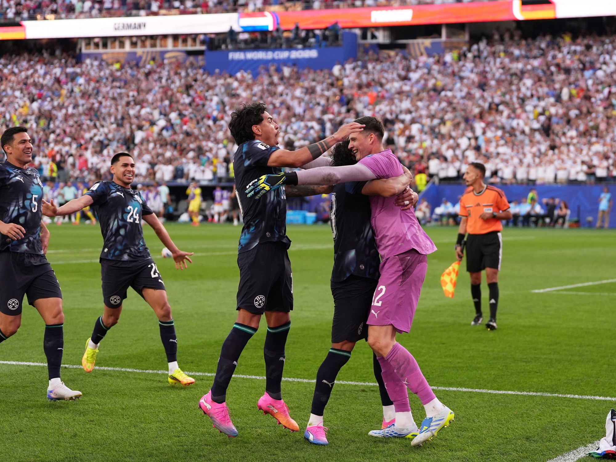 Mondial 2026 : les huitièmes de finale se dessinent — après la victoire du Brésil, le Paraguay écrit l'histoire et se qualifie pour les huitièmes