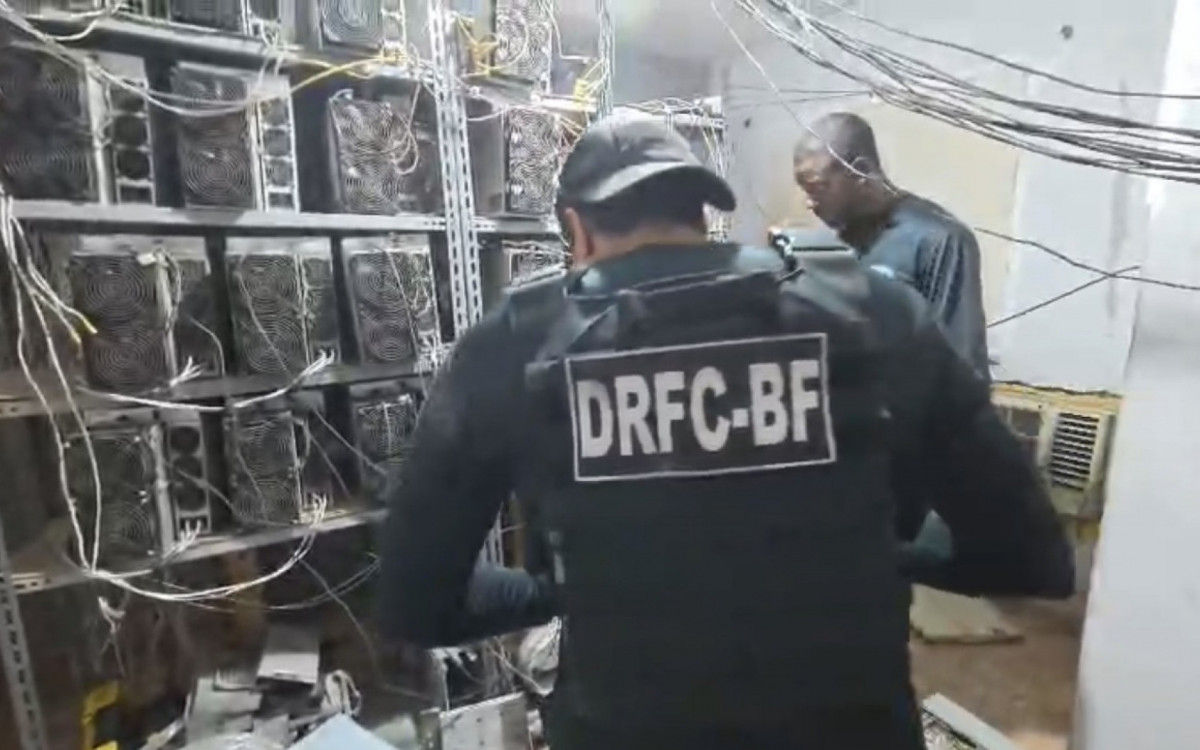 Nouvelle unité de la Police Civile cible la lutte contre le blanchiment d'argent via les cryptomonnaies à Rio de Janeiro
