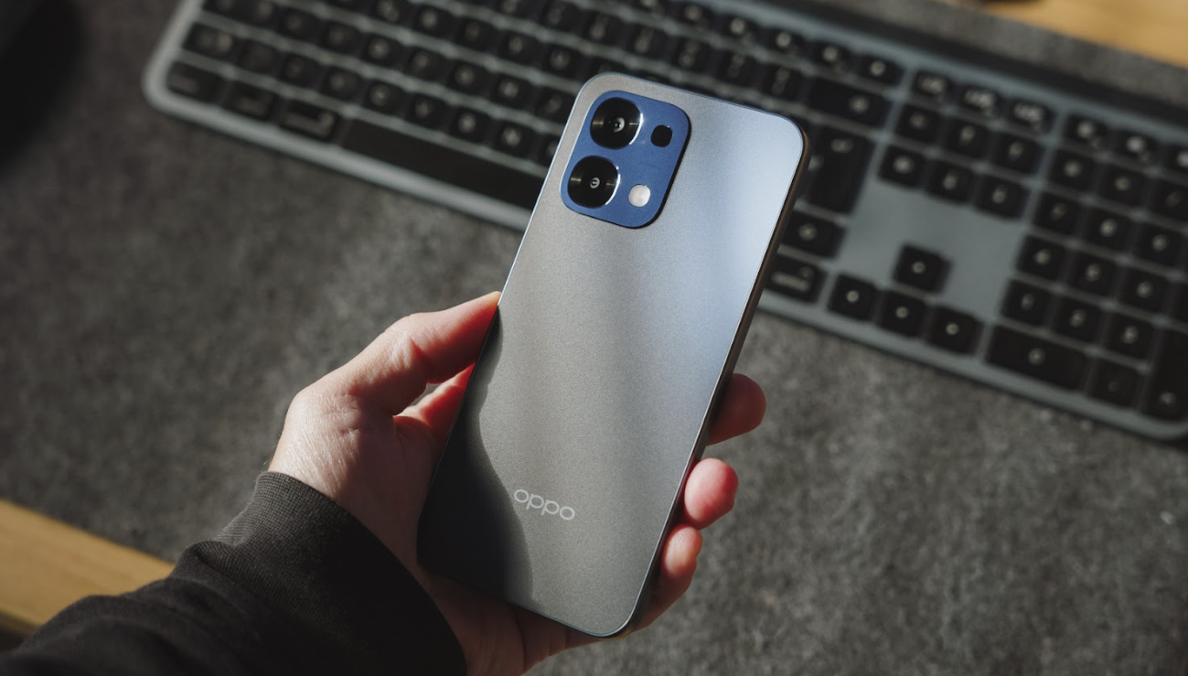 OPPO A6 Pro 5G.