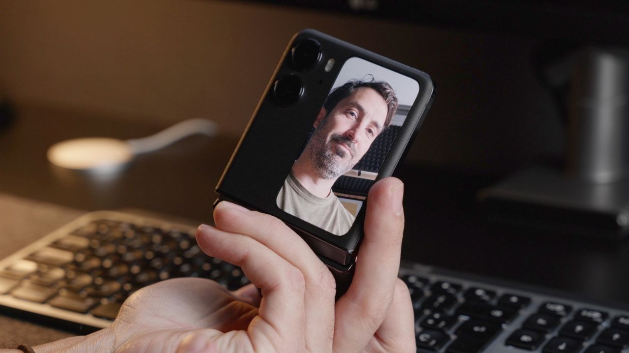 oppo find n2 flip image