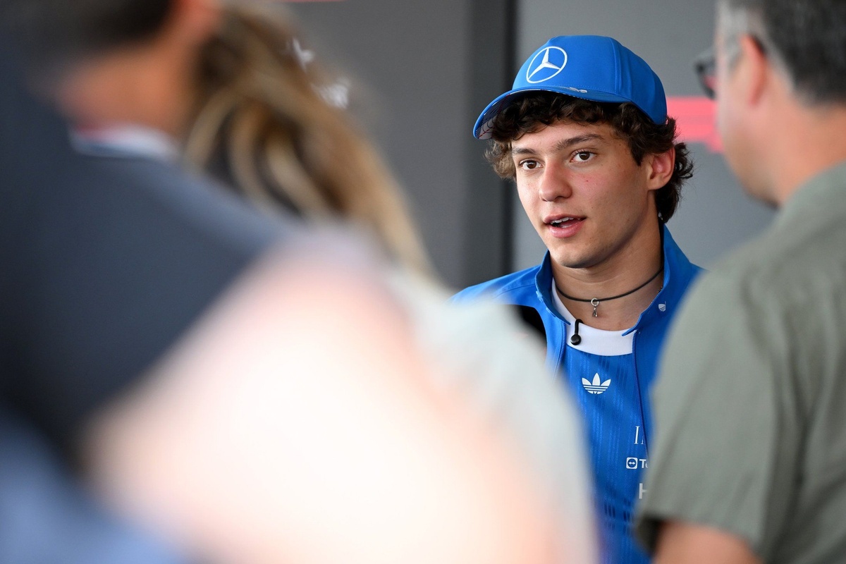 Kimi Antonelli salué pour son mental de champion après son combat au Grand Prix de Grande-Bretagne