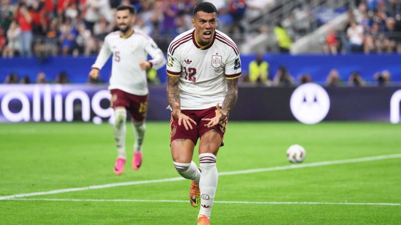 Le parcours de l'Espagne jusqu'à la finale du Mondial 2026
Le chemin de l'Espagne vers la finale du Mondial 2026
L'Espagne en route vers la finale du Mondial 2026