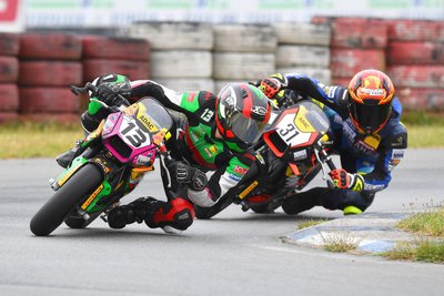 Manuel Kröner en pleine action contre Finja-Inken Niehues.