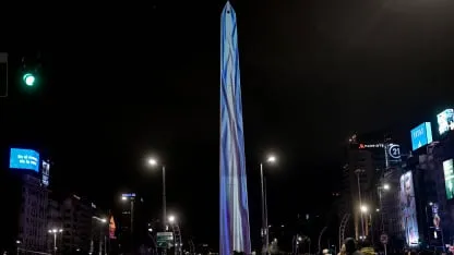 Gratitud con la Selección en un multitudinario festejo en el Obelisco L'Obélisque et le peuple argentin