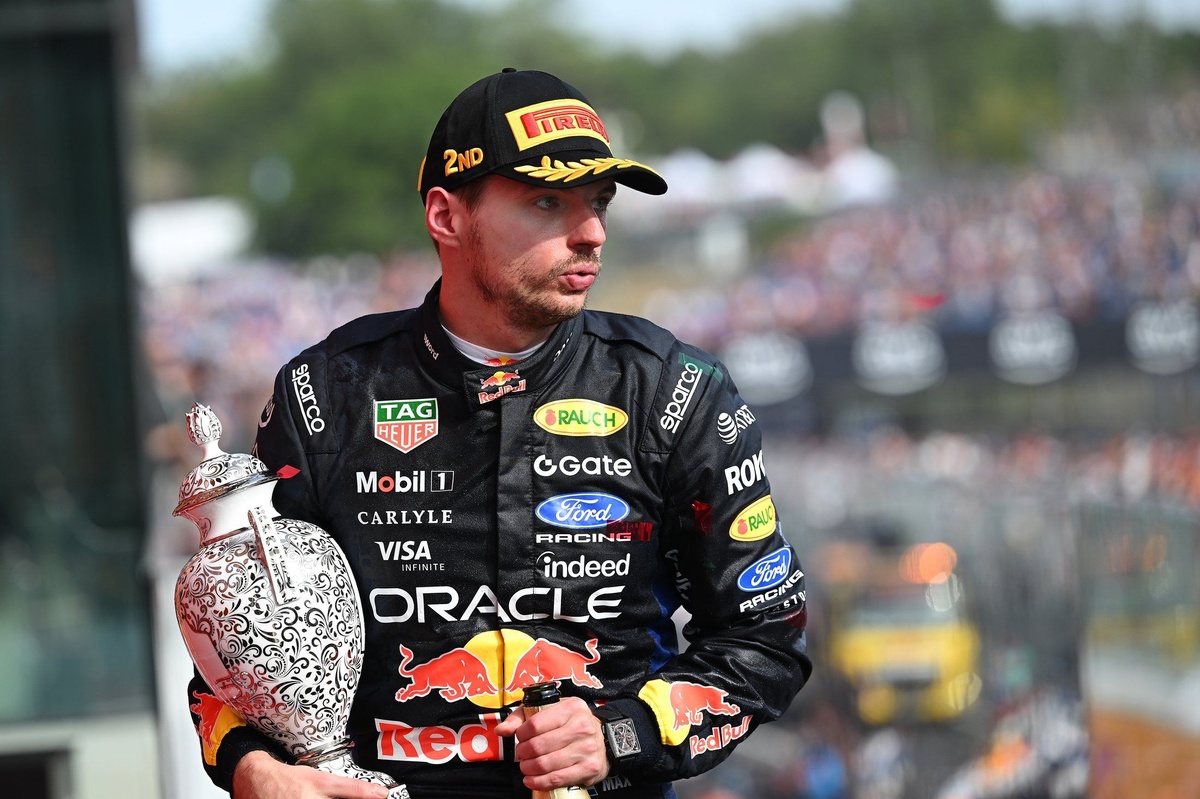 Martin Brundle captivé par Max Verstappen après le podium du Grand Prix de Hongrie
