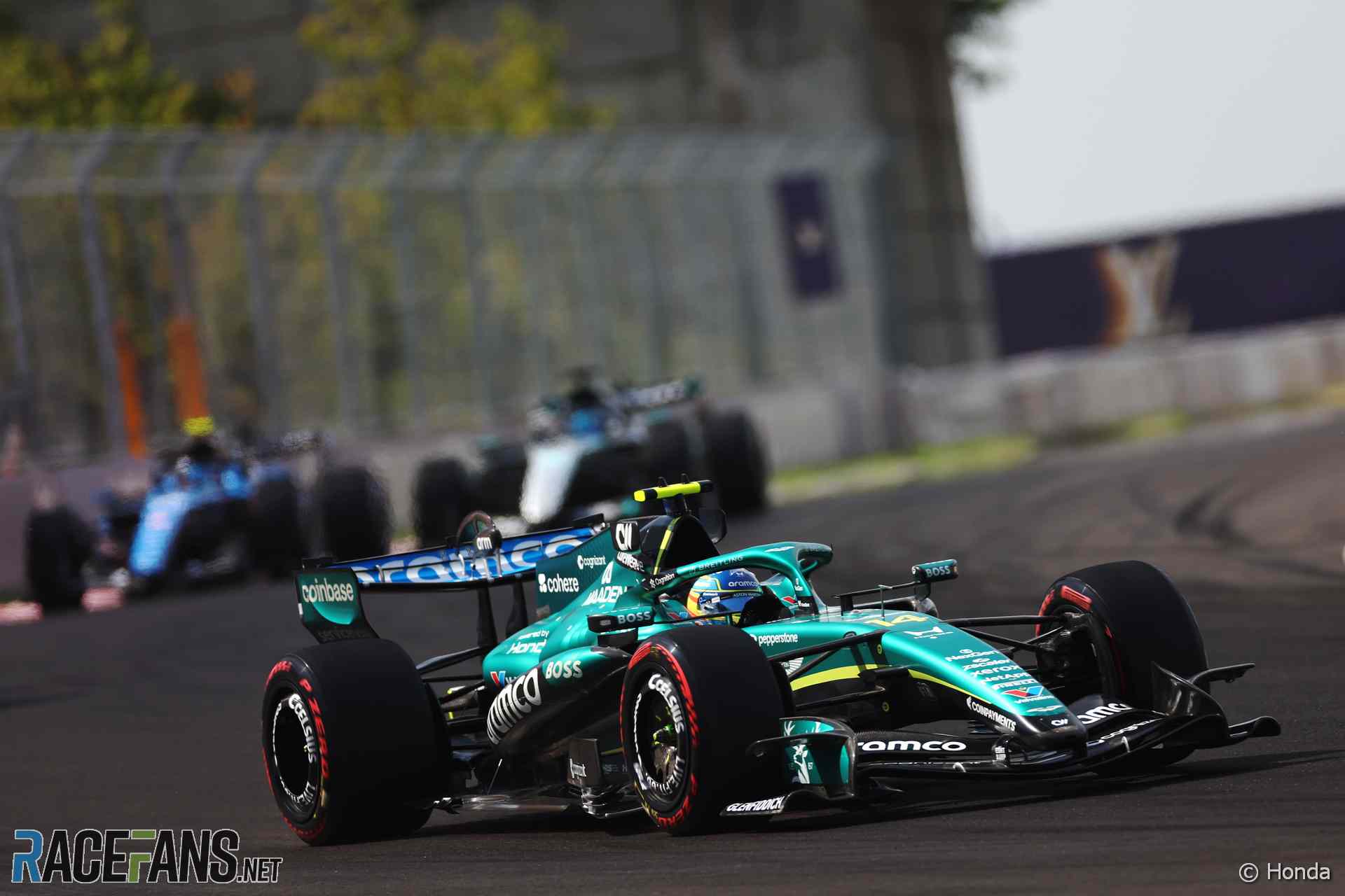 Alonso mêlé à la collision entre Sainz et Piastri, affirme Vowles