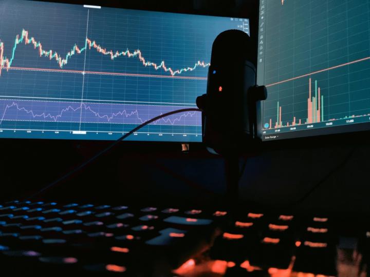 Bitcoin en Danger : La Hausse de Juillet Menacée par une Chute du Premium Coinbase sur 50 Jours !