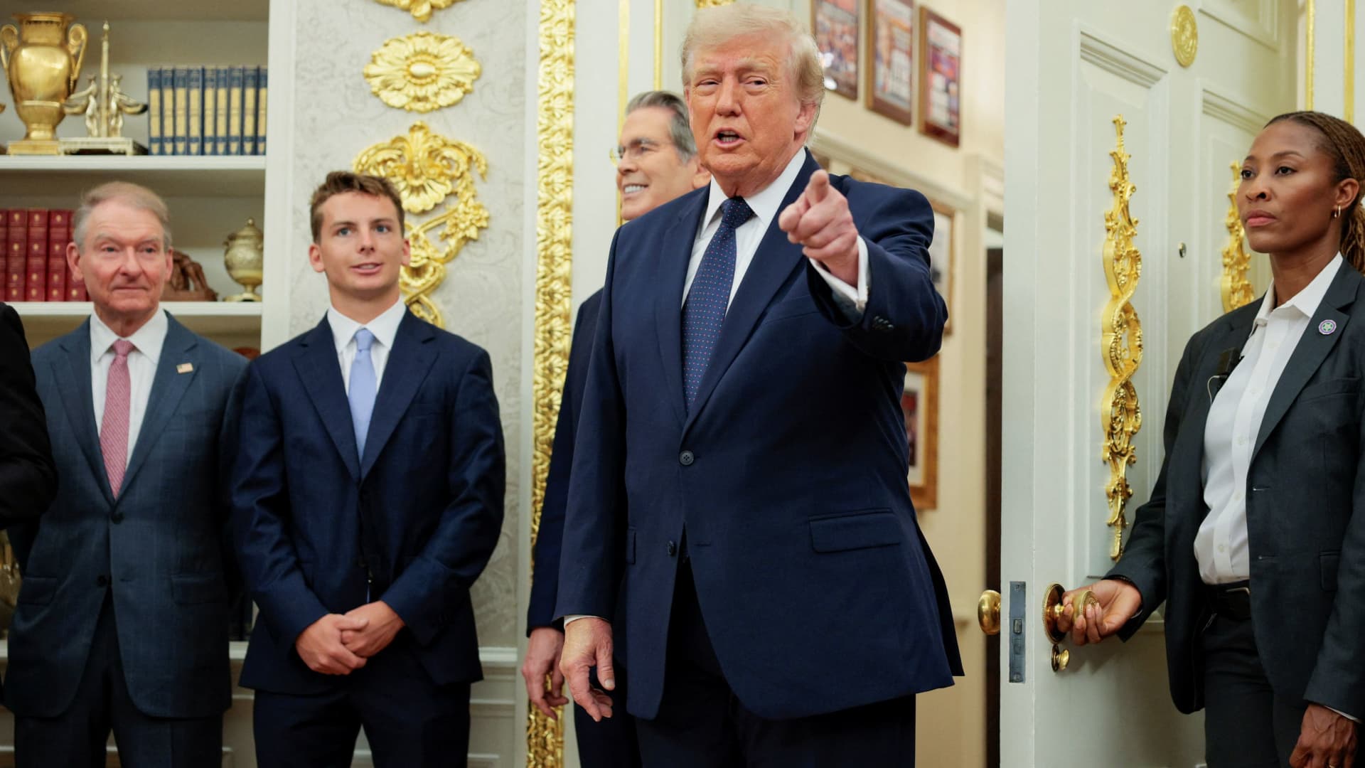 Bitcoin fait un bond après que Trump déclare être devenu "un grand fan de crypto"