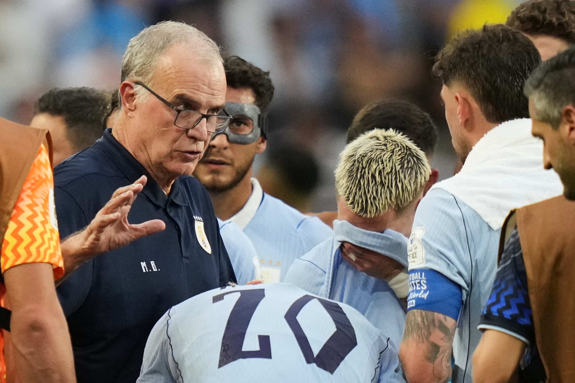 Marcelo Bielsa, pendant une pause d'hydratation avec l'Uruguay.