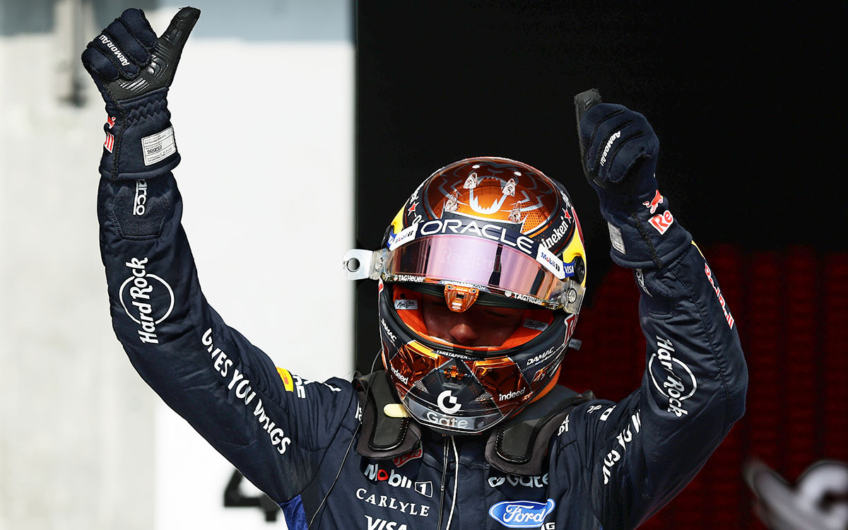 Verstappen célébrant sa deuxième place lors des qualifications du GP de Belgique