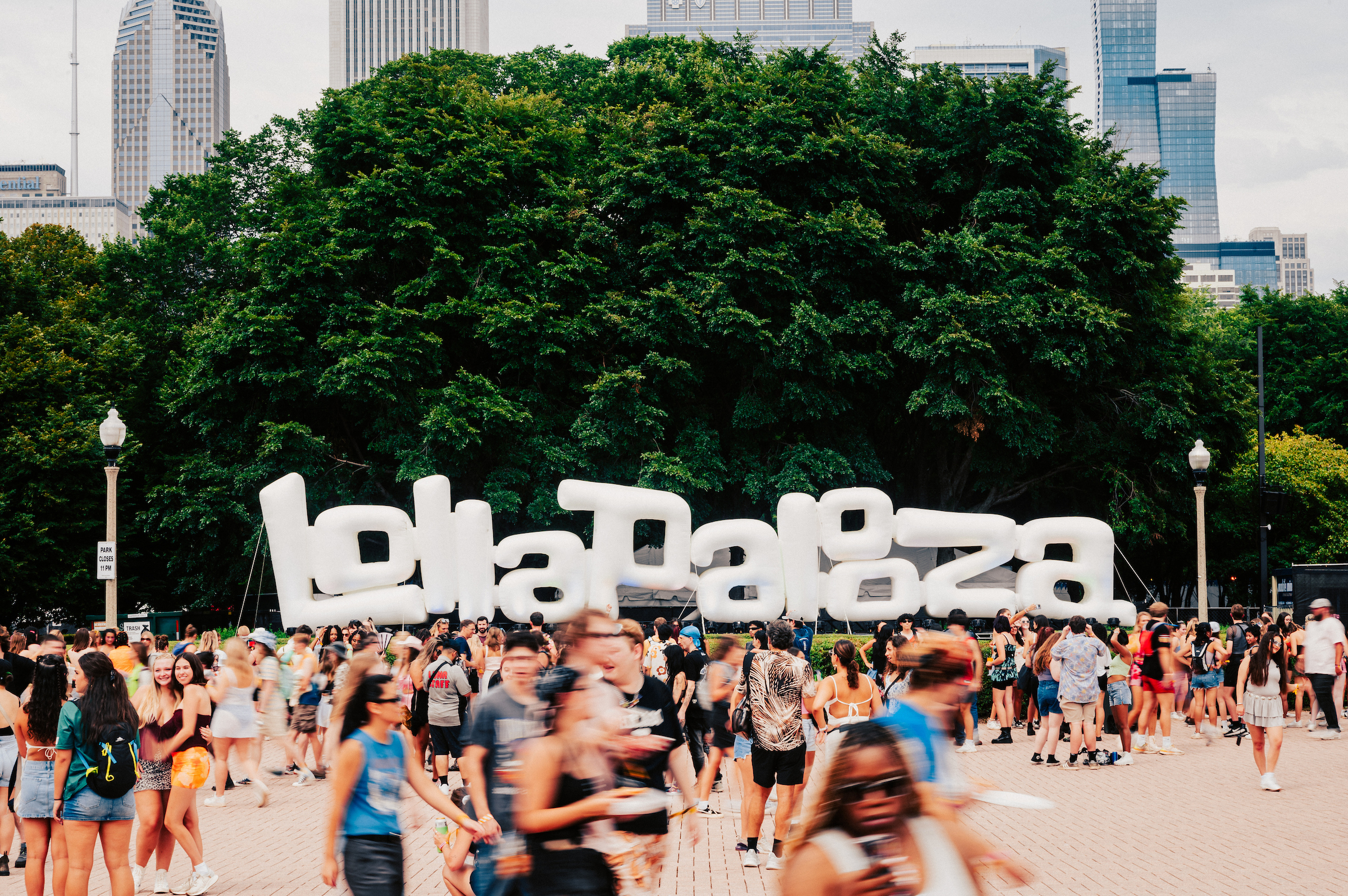 Lollapalooza 2026 : programmation explosive, horaires mis à jour et diffusion en direct
