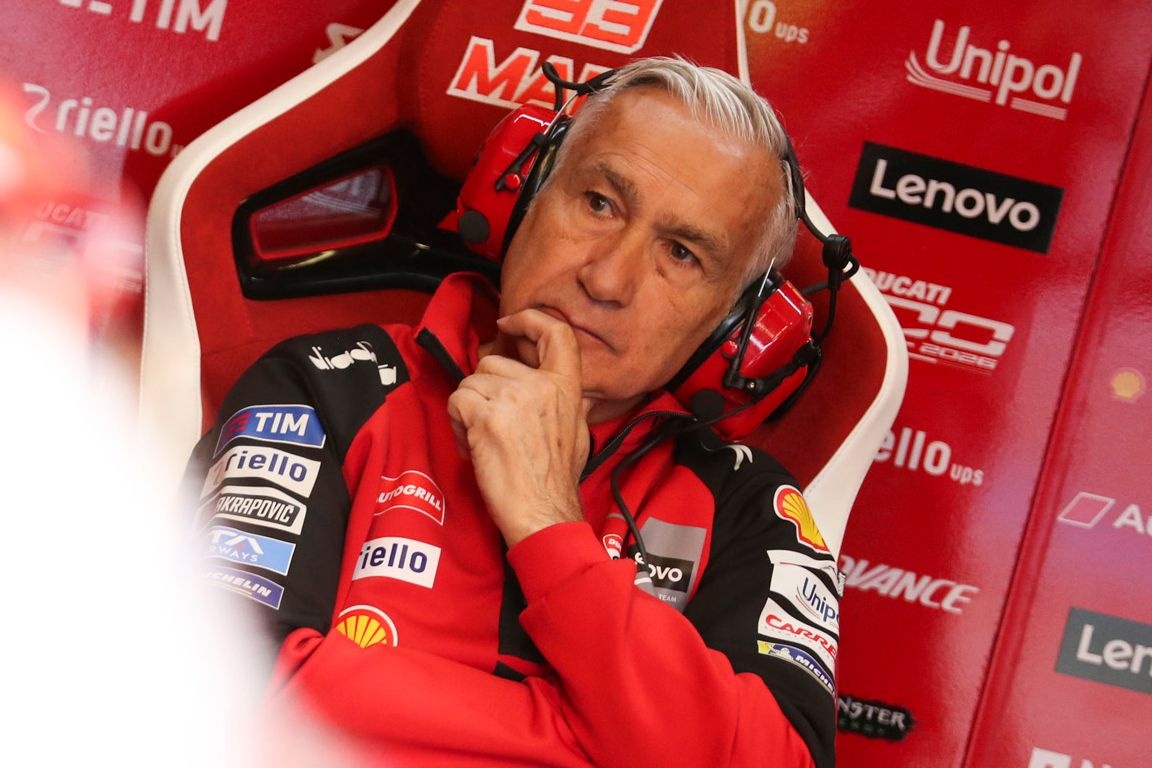Tardozzi : Ducati et Aprilia à égalité, mais les pilotes font la différence !