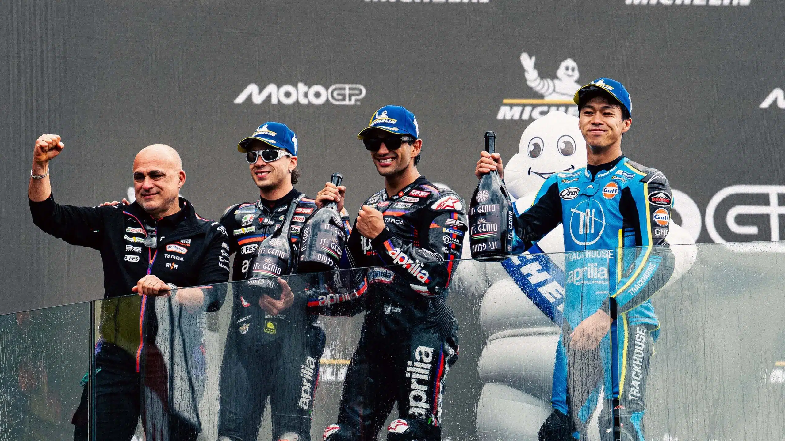 Marco Bezzecchi, Jorge Martin et Ai Ogura sur le podium de MotoGP