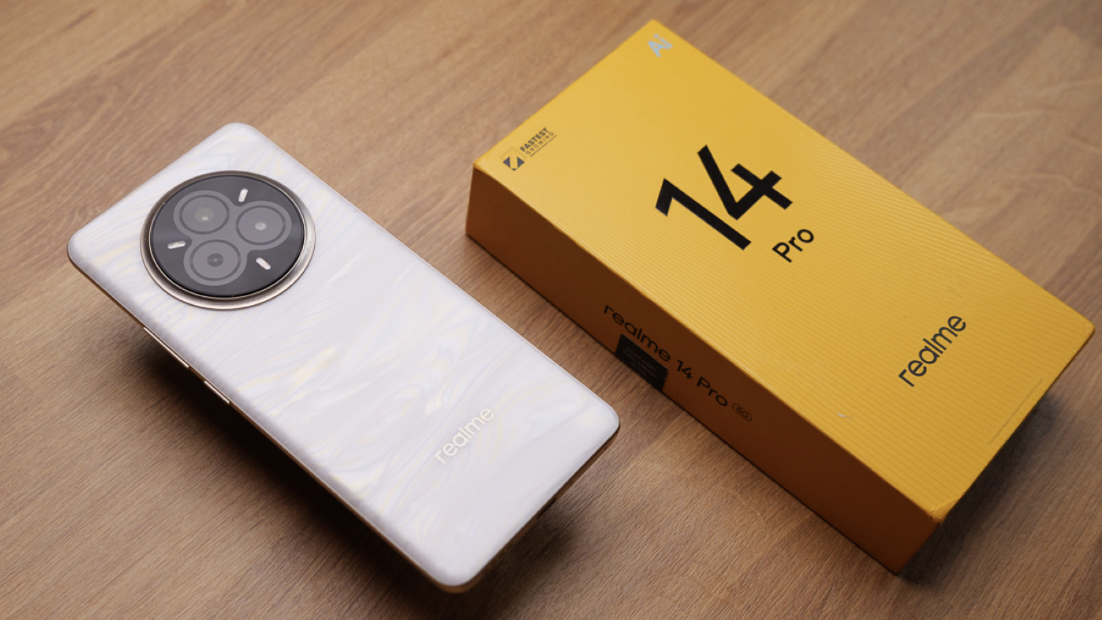 realme 14 Pro avec boîte