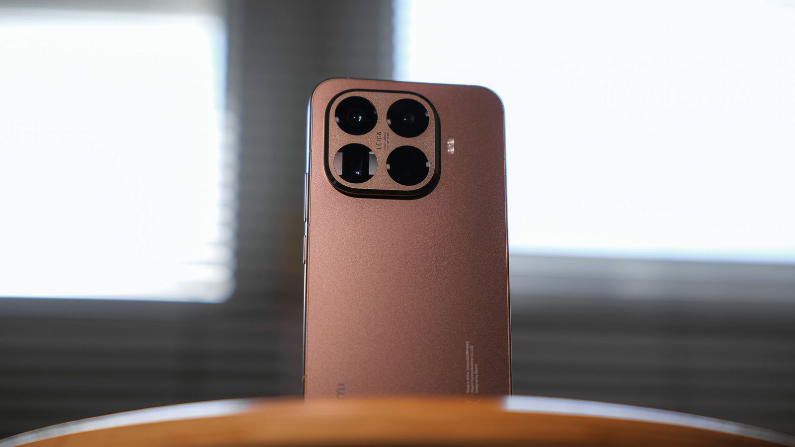 Arrière du Xiaomi 15T Pro.