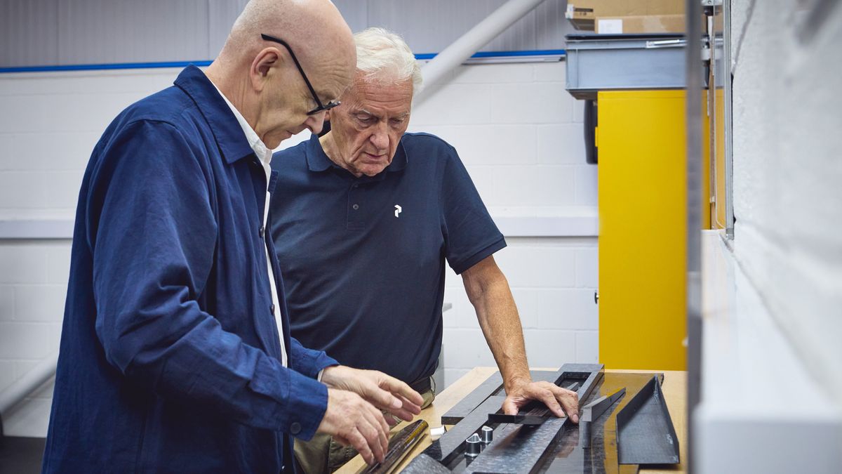 Designers Terence Woodgate et John Barnard