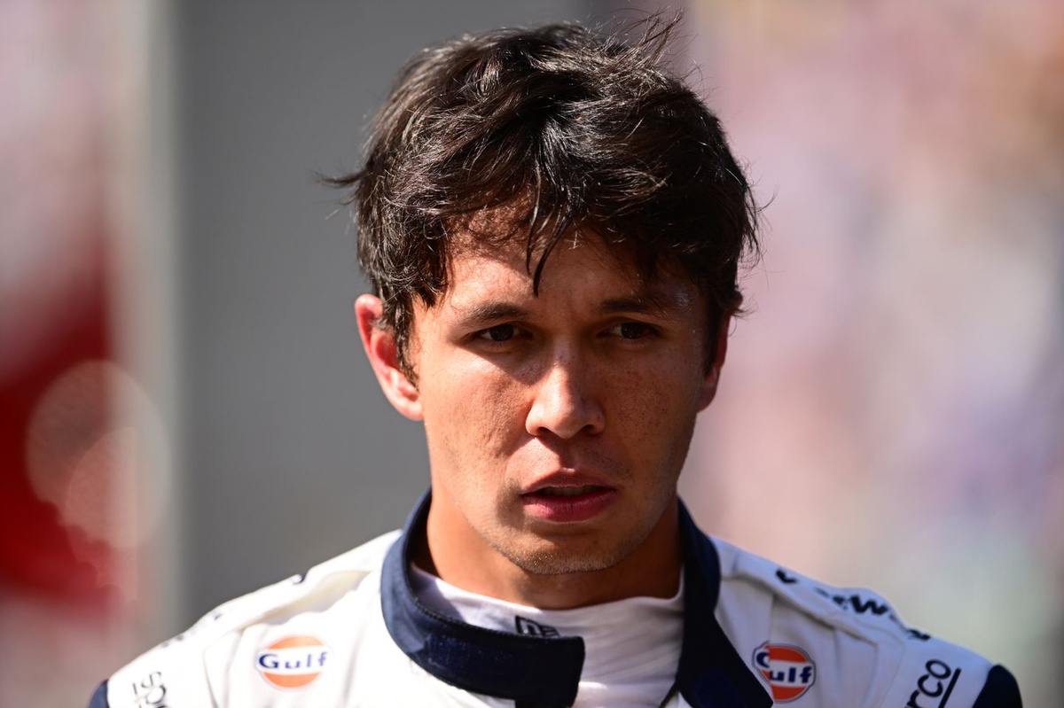 Alex Albon se confie sur l'épuisement face à la pression grandissante de la F1