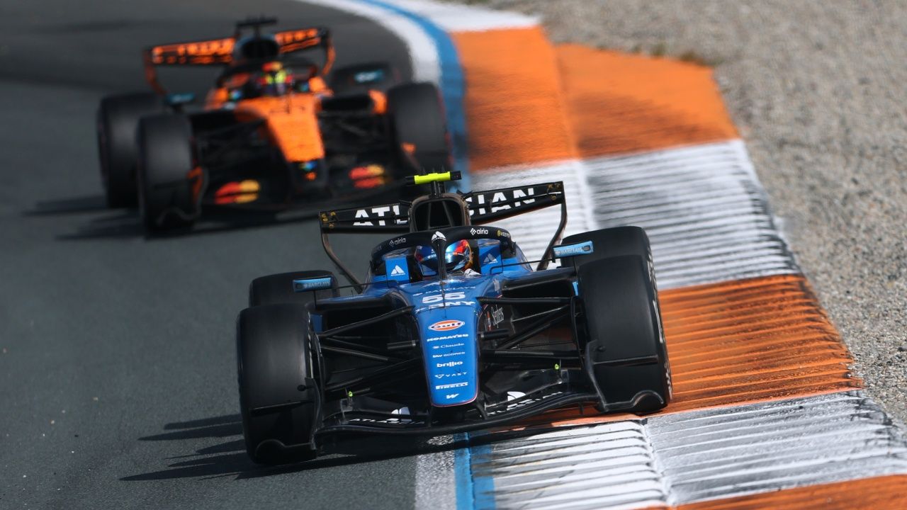 Carlos Sainz sur la piste
