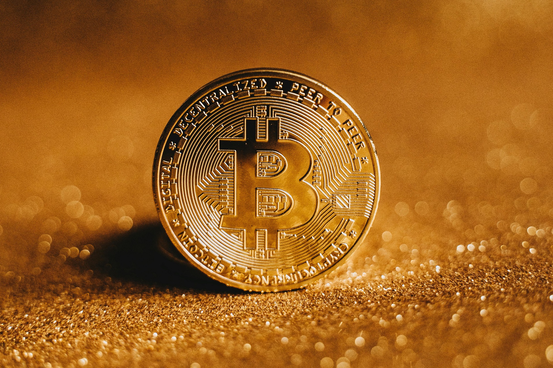 Bitcoin plonge à son niveau le plus bas depuis juin après que les États-Unis ont doublé le rachat de titres !