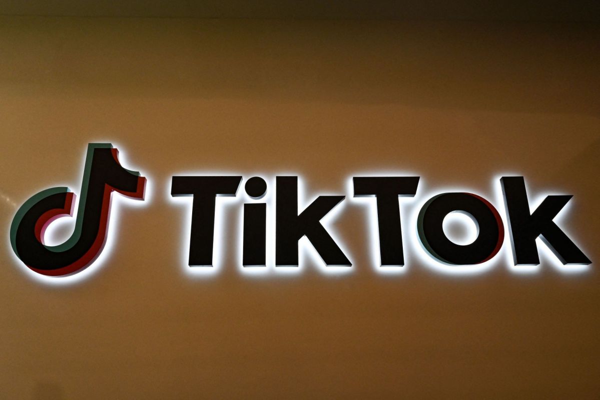 Logo de TikTok sur un mur.