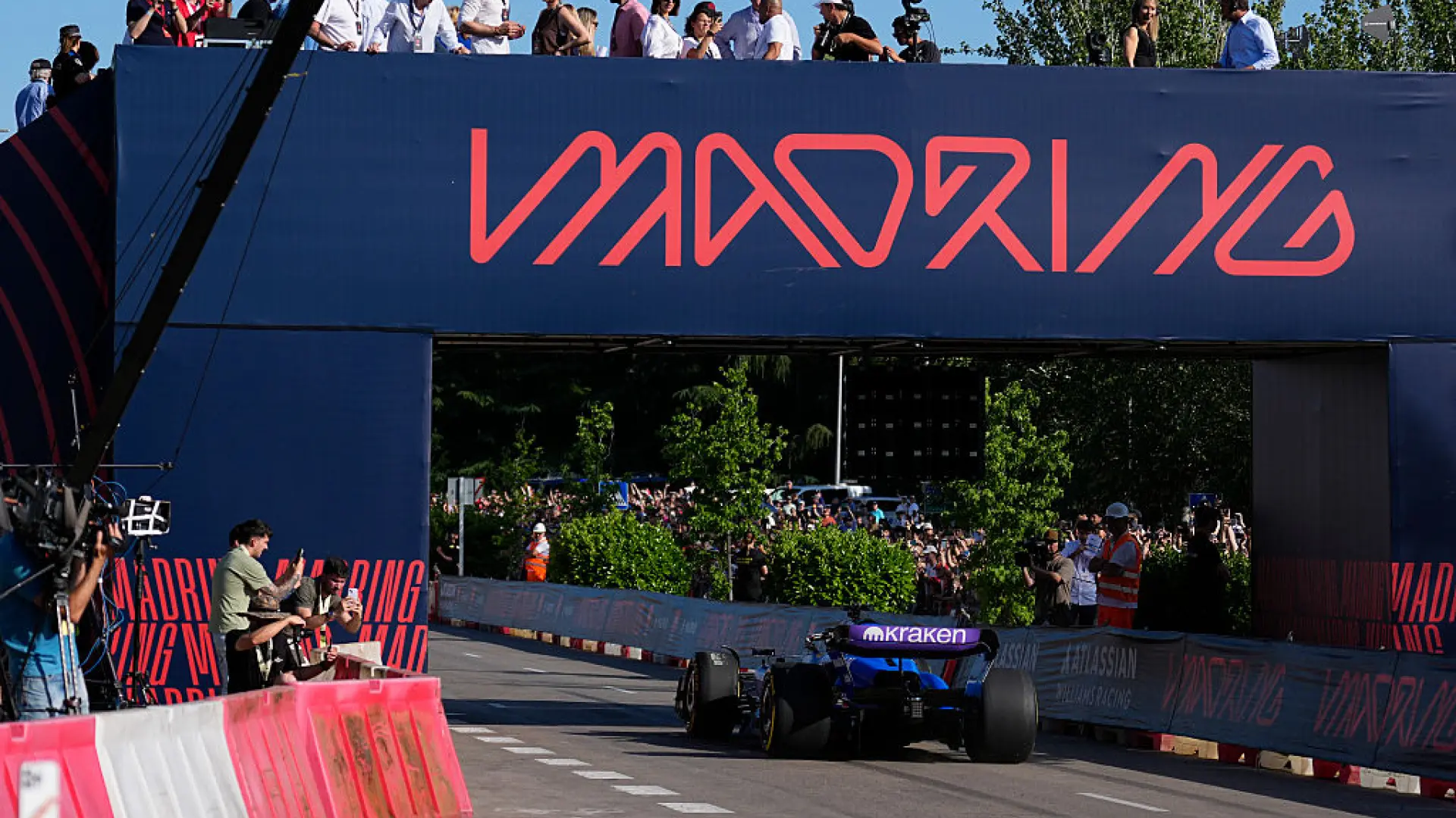 Découvrez les Mad-coins : la monnaie virtuelle de Madring, le circuit de Formula 1 de la capitale !