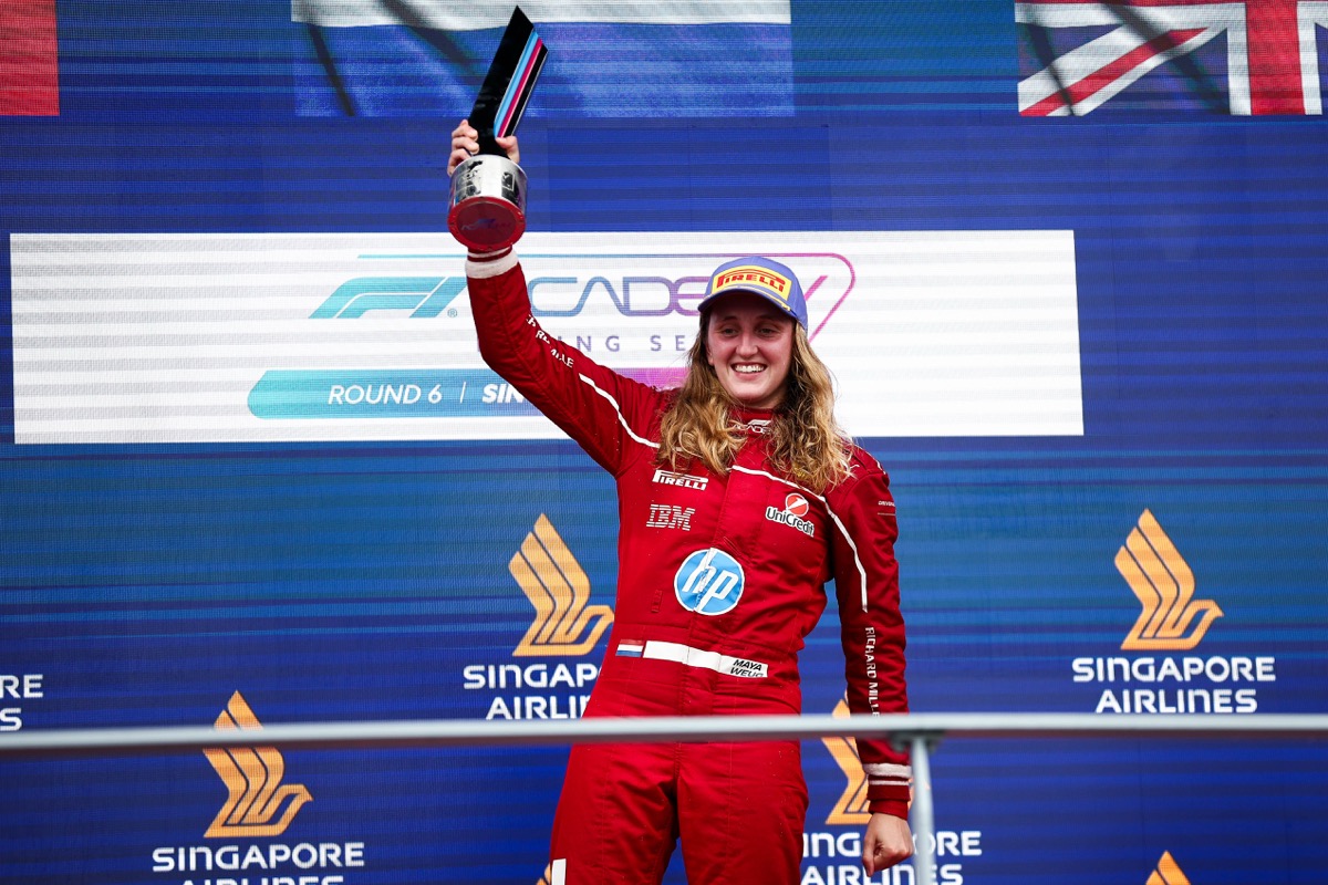 Maya Weg, vice-championne de l'Académie F1, perd son siège !