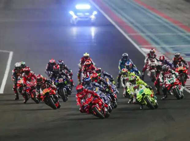 Départ du MotoGP au GP du Qatar 2025 à Lusail