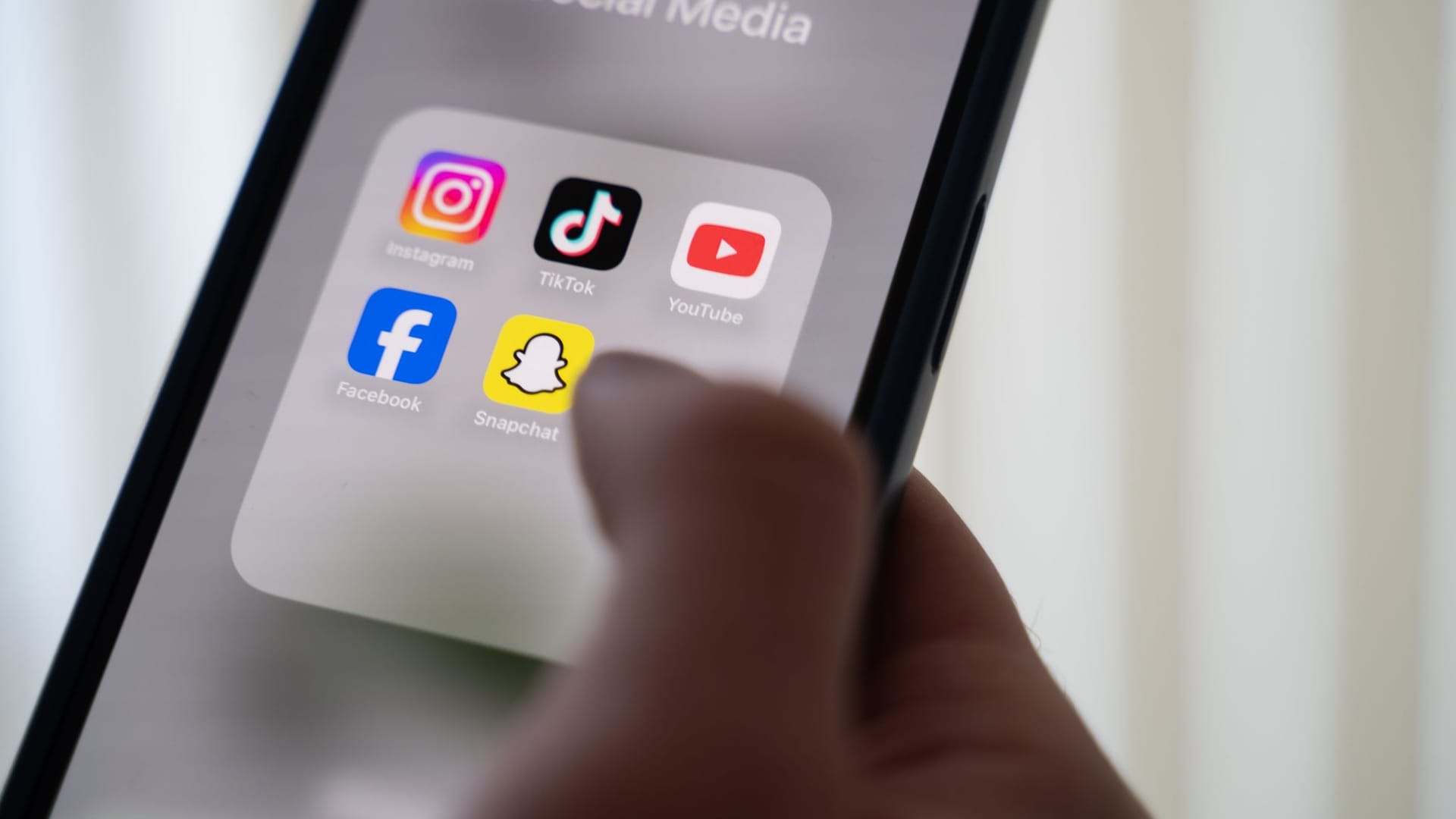 Réseaux sociaux Réseaux sociaux