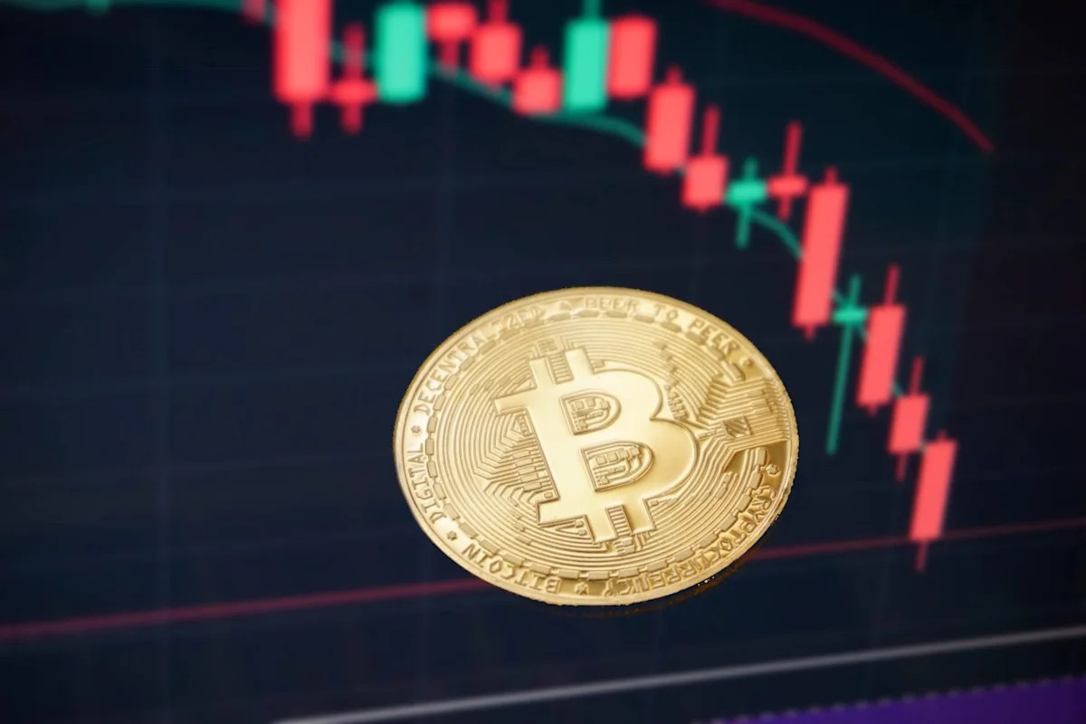 Prévisions sur le Prix du Bitcoin : Pourquoi le Bitcoin est-il en Chute ?