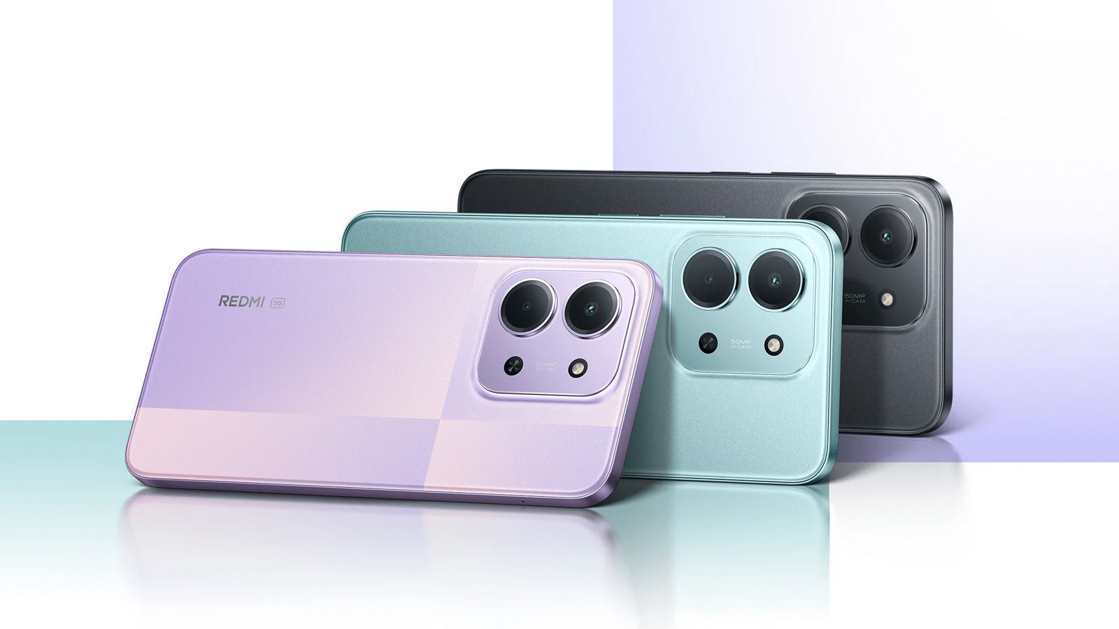 Trois smartphones Xiaomi Redmi 15C 5G en couleurs violette, verte menthe et noire.