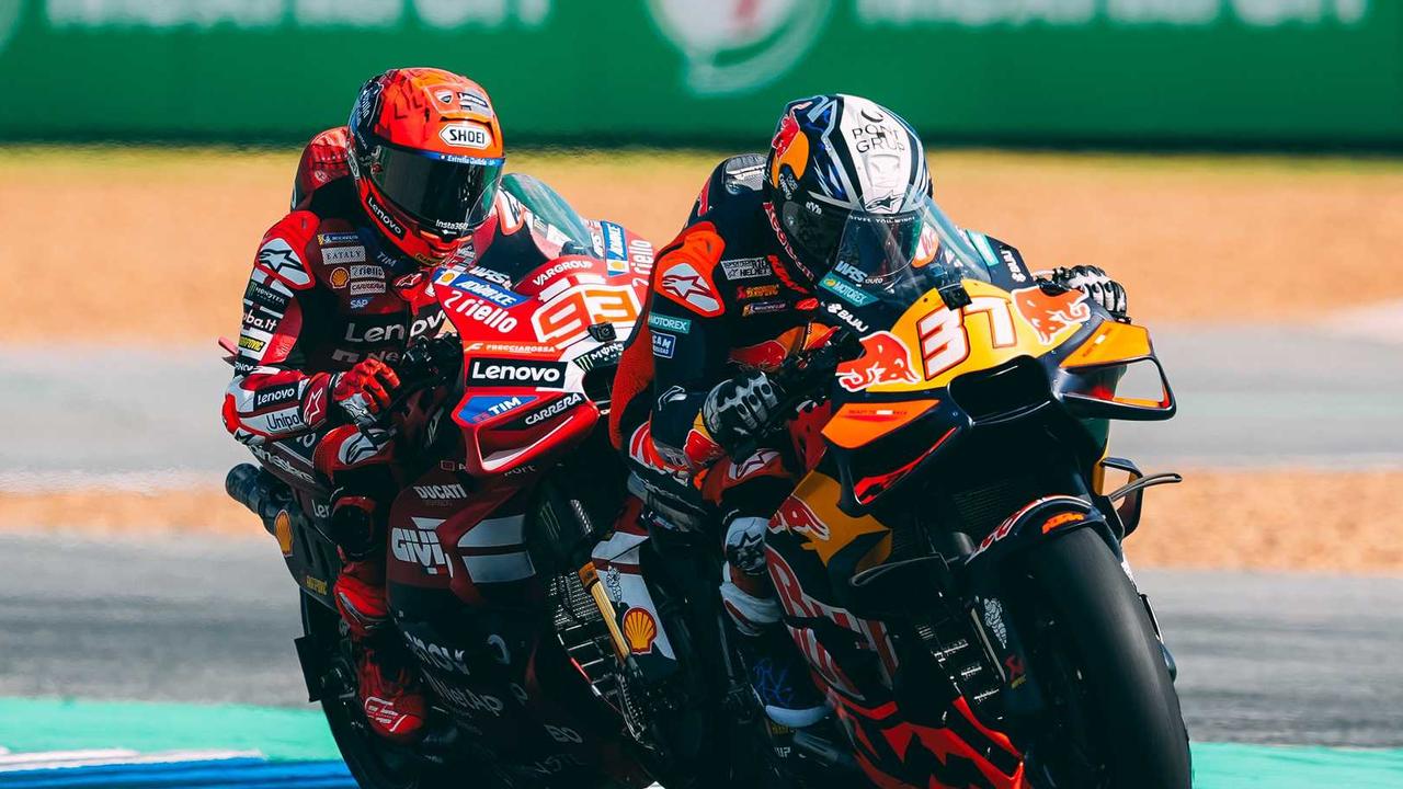 Acosta et Marquez lors de leur course en Thaïlande