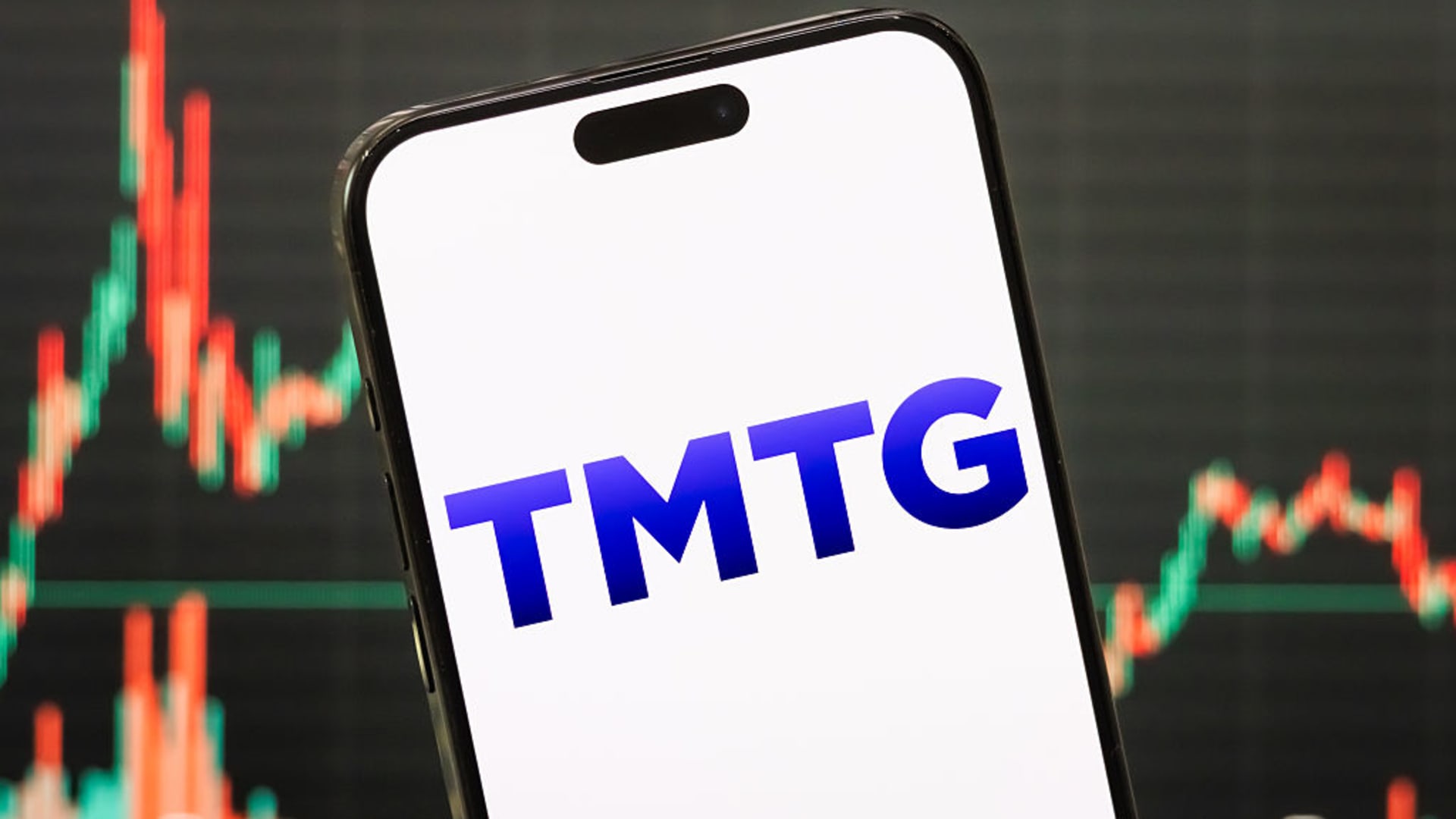 Trump Media enregistre une perte de 238 millions de dollars au deuxième trimestre, plombée par la chute des cryptomonnaies !