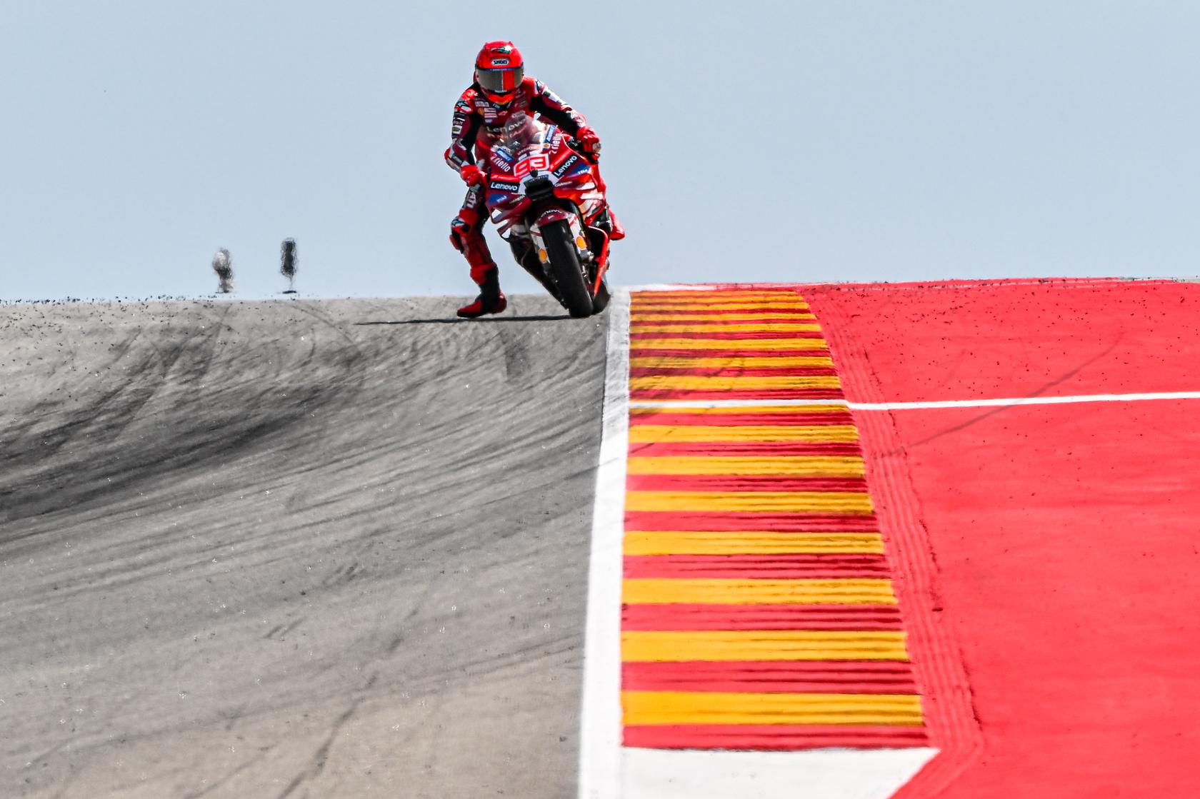 Marc Marquez gagne la course en Aragon et réduit l'écart avec Jorge Martin - Photo 2.