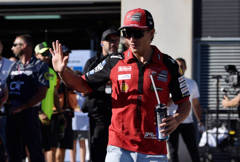 Marc Marquez gagne la course en Aragon et réduit l'écart avec Jorge Martin - Photo 4.