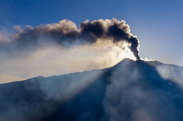 Éruption de l'Etna.