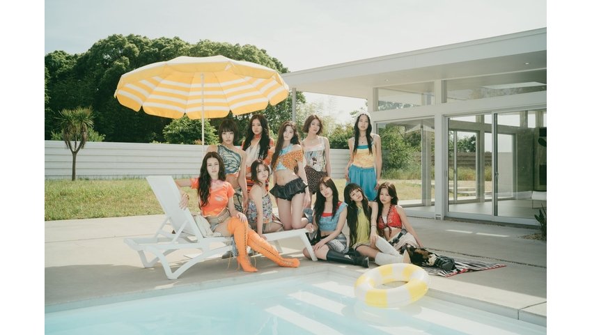 Nouvelle chanson "Ready, steady, glow!" de CIRRA & EXPG choisie pour le concours de danse TikTok EXPG x Meiji "Savas"!
