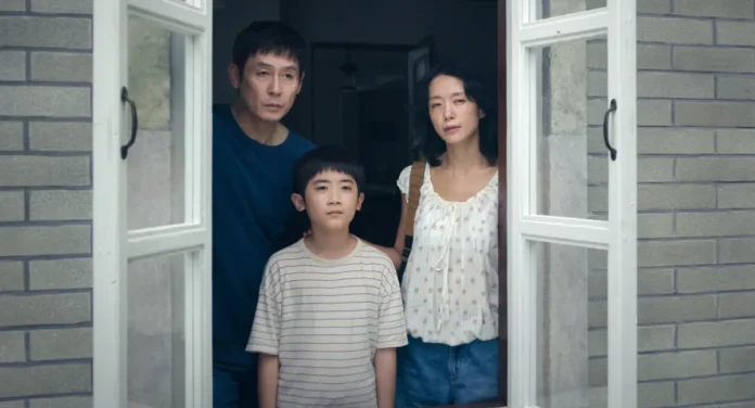 Les protagonistes du film Netflix Possible Love.