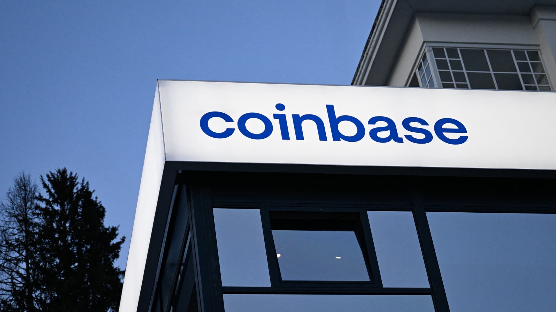 Coinbase Ventures et CMCC Global finalisent un partenariat stratégique avec Raven !
