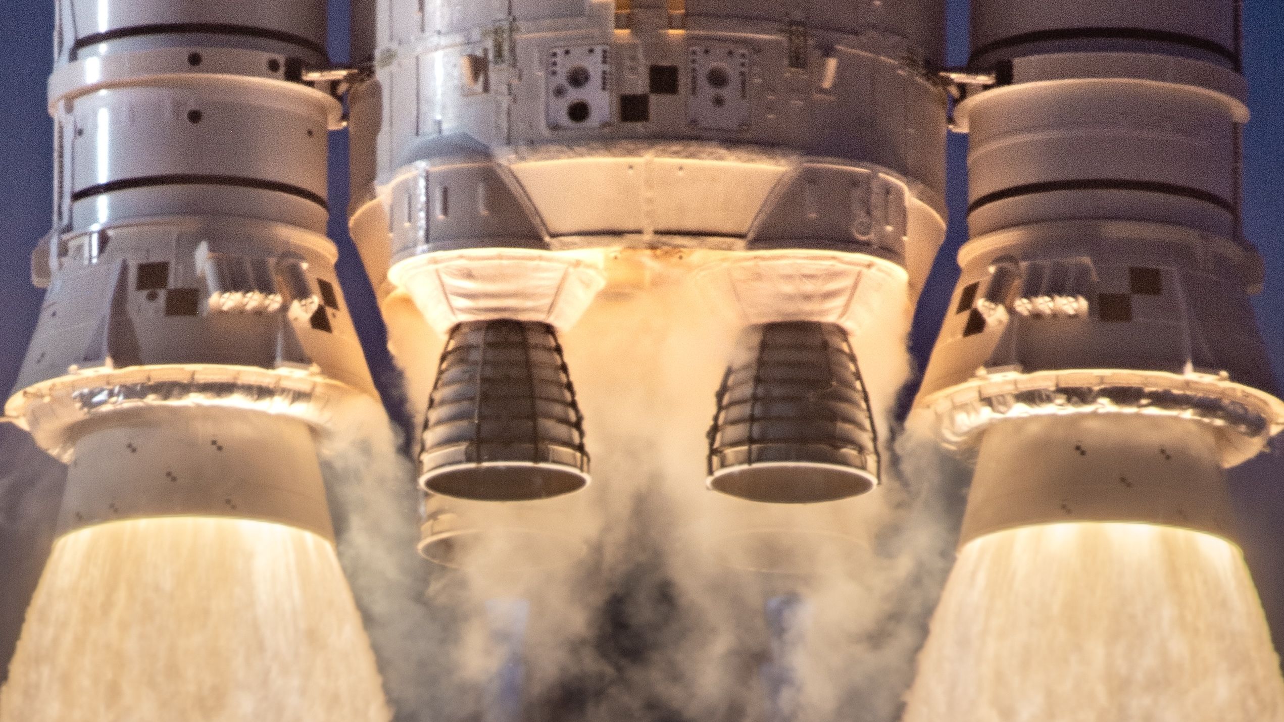 Lancement de la fusée Artemis II.
