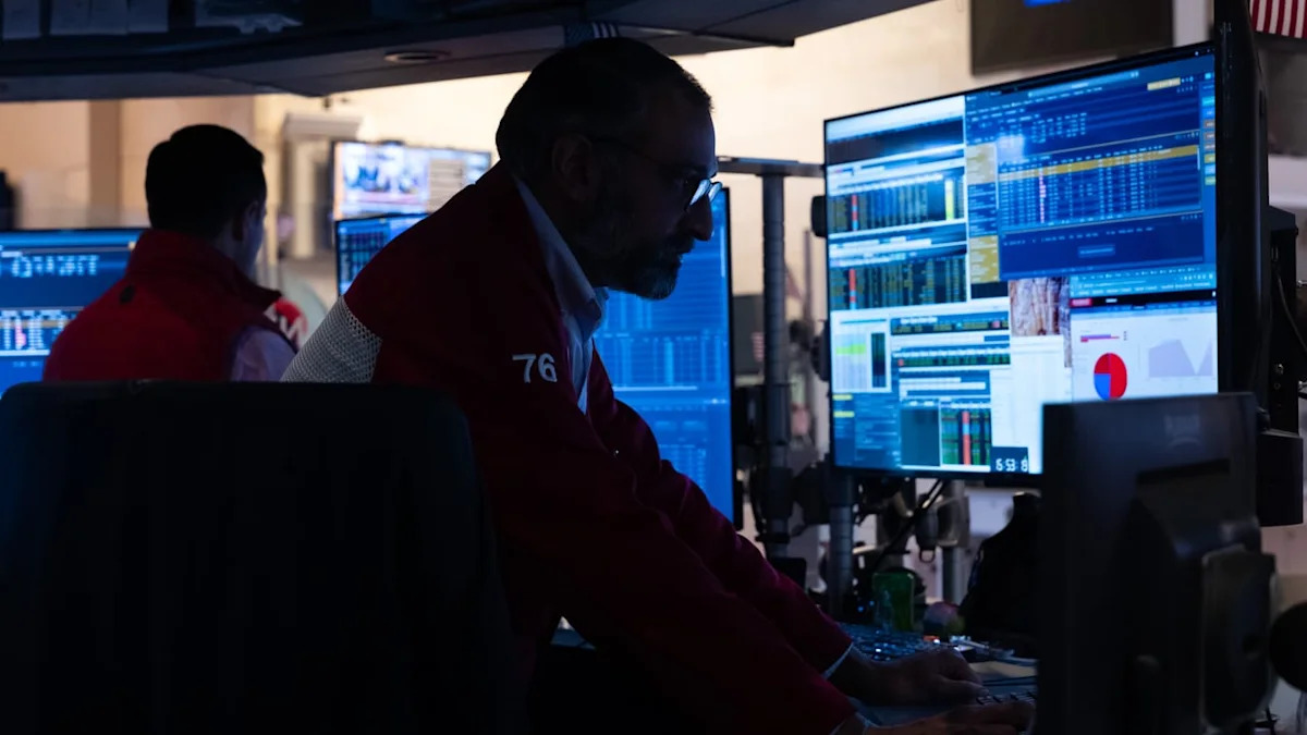 Plongée du S&P 500 et du Nasdaq face aux craintes de ralentissement de l'IA et à la flambée des prix du pétrole !