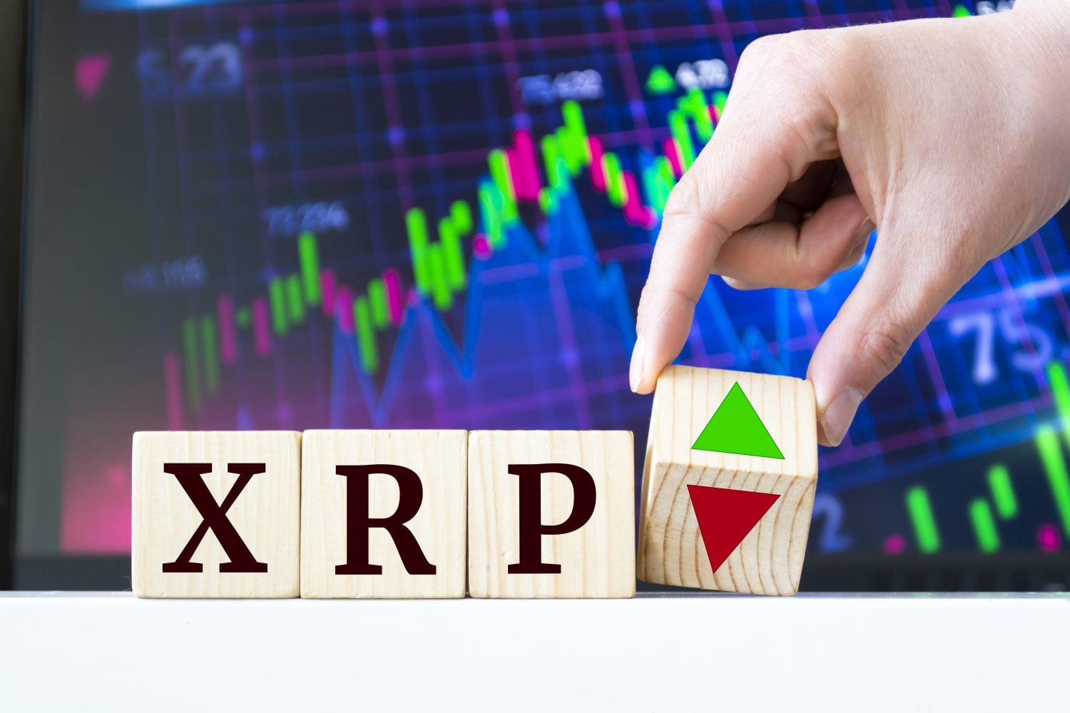 XRP contre Dogecoin : Quel actif fait le meilleur retour ?