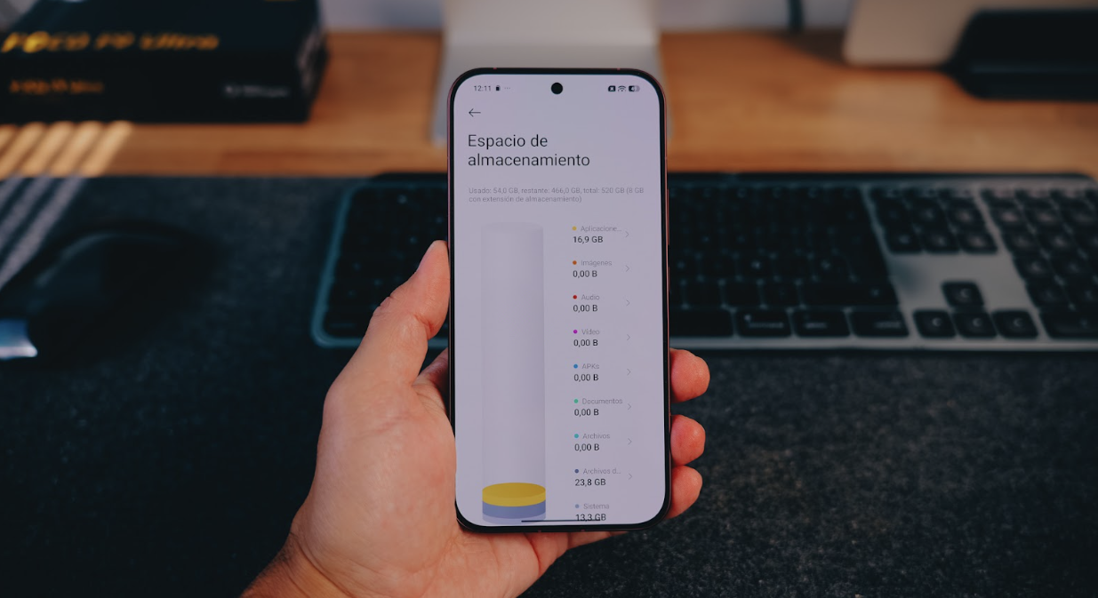 Menu de réglages stockage sur POCO F9 Ultra.