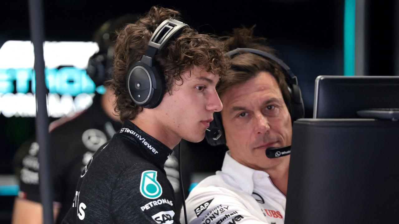 Formule 1 : Les Mises à Jour qui Devenir des Downdates - Mercedes dans le Flou