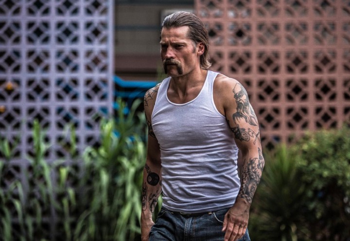 Nikolaj Coster-Waldau dans Shot Caller.