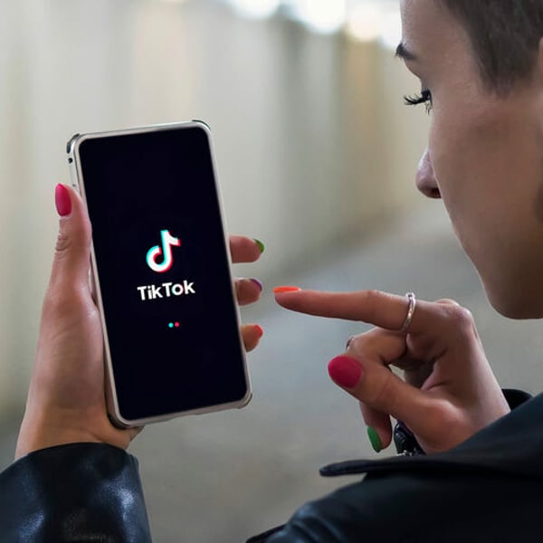 TikTok Shop fait son entrée dans le marché du luxe avec un sac à main à 11 000 dollars !