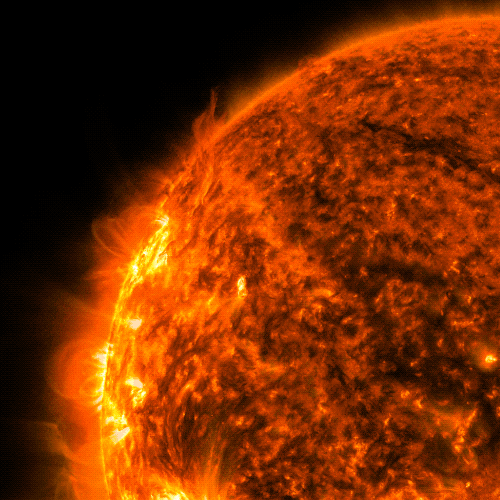 Une éruption solaire, capturée par la sonde SDO de la NASA le 30 novembre 2025.