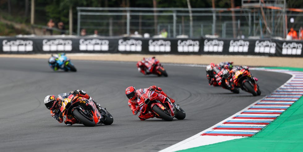 Pedro Acosta et Marc Márquez en MotoGP