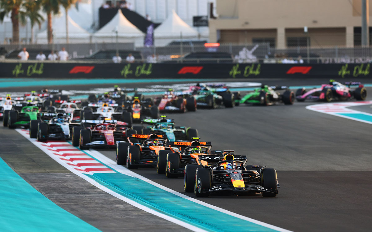 Norris décroche enfin son premier titre ! Victoire de Max... Tsunoda rate le podium à l’ultime course de RBR / Résultats et analyses du Grand Prix d'Abu Dhabi 2025